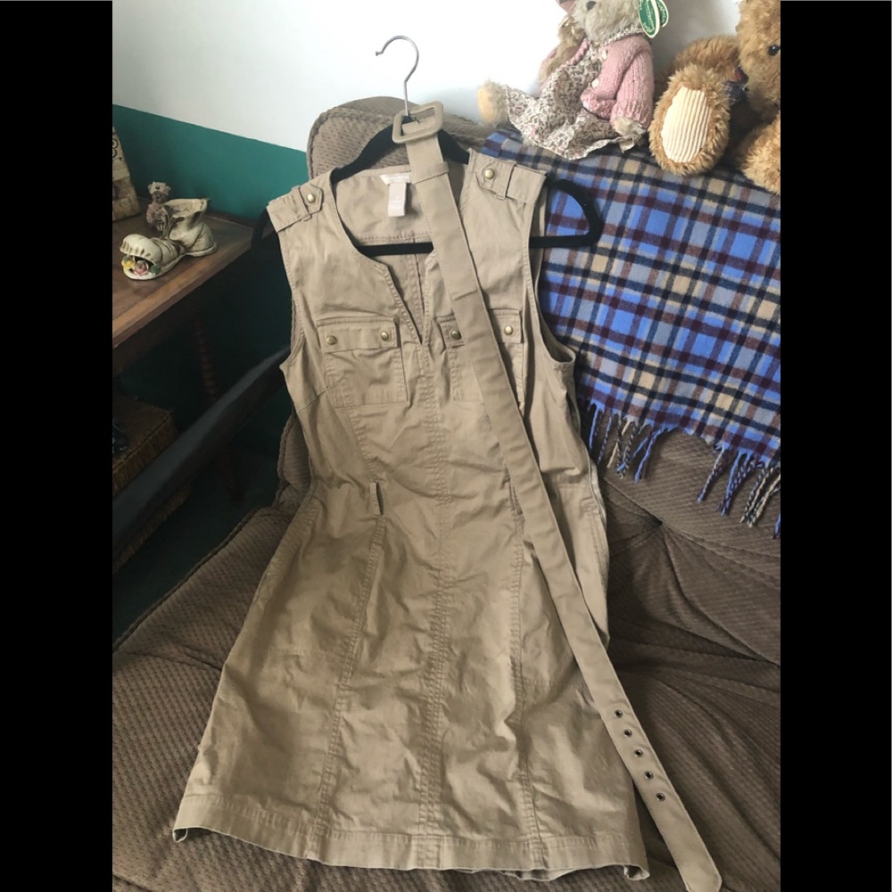Sleeveless Dress